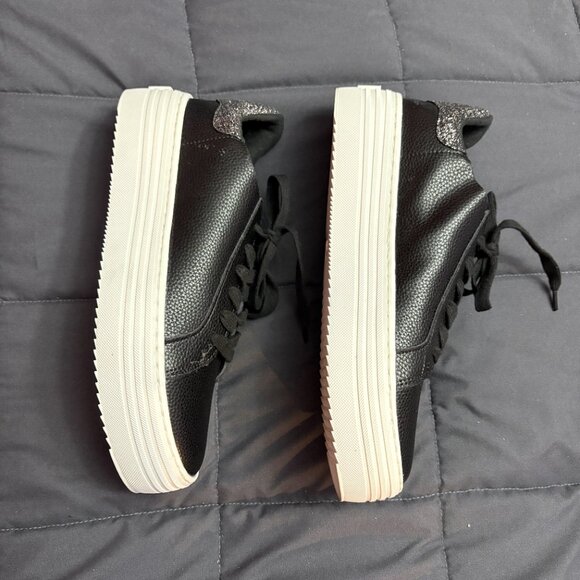 Joy Performance Comfort Leather Sneakers with Orthotic Insole - Size: 7.5 - NIB - Picture 3 of 13